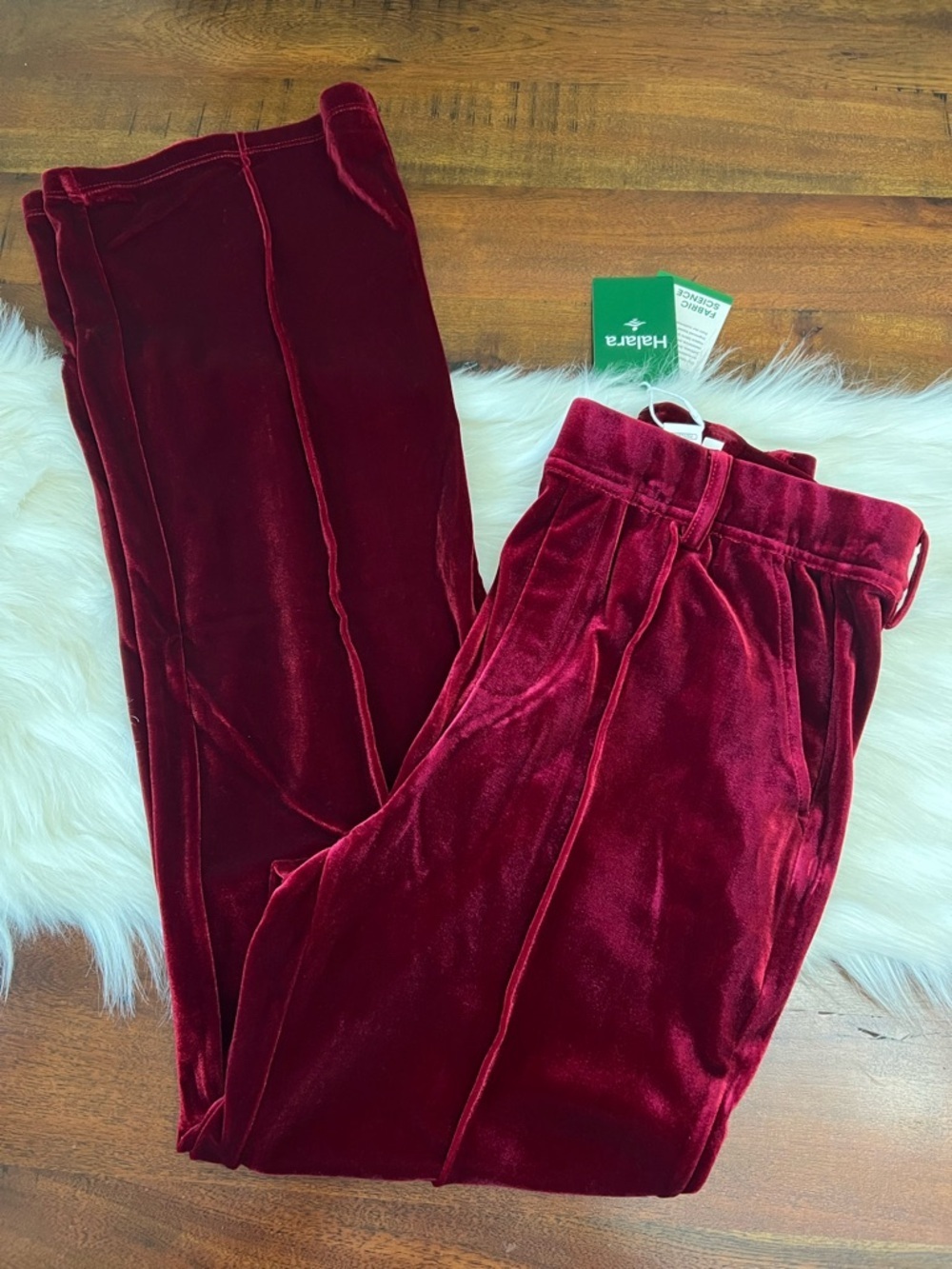 HalaraFlex Burgundy Velvet High Waisted Flare Pants Small NWT Pockets